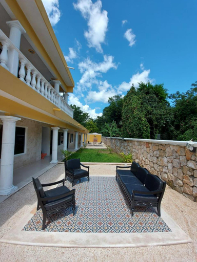 Public Area, Nicol-Haa, Izamal