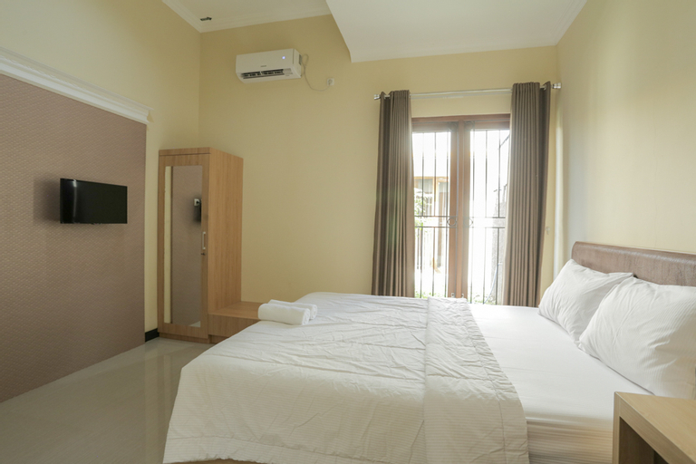 Bedroom 25