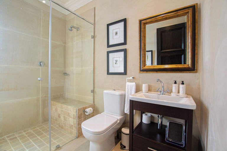 Bathroom 5, Kilima Franschhoek, Cape Winelands