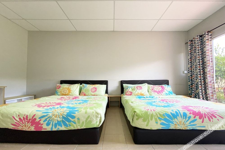 Bedroom 2, Hotel O Tambunan Nature Lodge, Tambunan