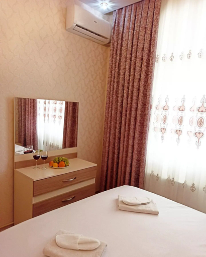 Room 2, Prestigious apartment near the metro, Baku