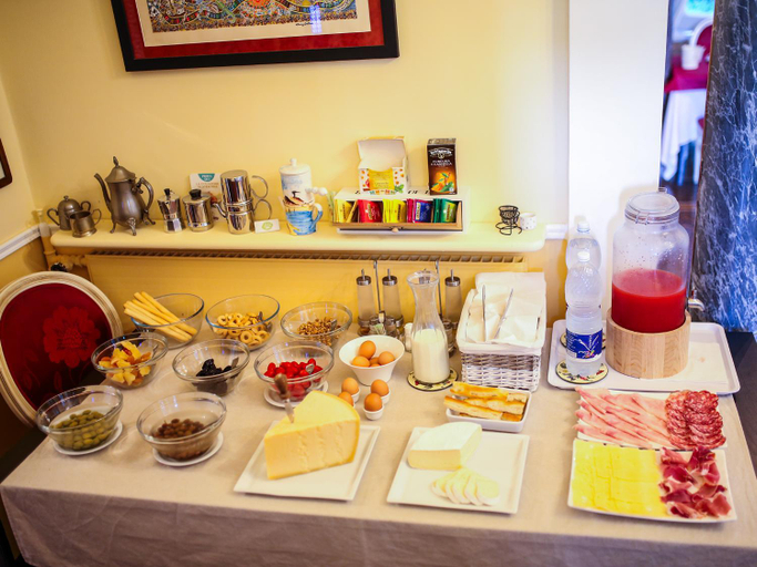 Food & Drinks 5, Hotel Delle Rose, Genova