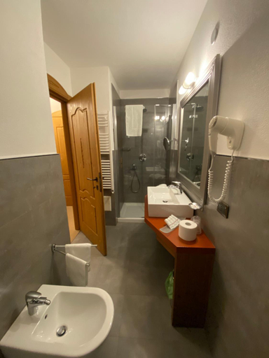 Bathroom 3, Hotel Bait de Angial, Sondrio
