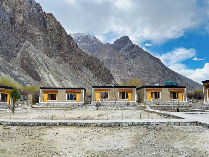 Exterior & Views 2, Hunder Tamarix Resort, Leh