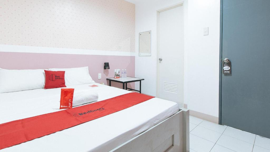 Bedroom 3, RedDoorz near SM Calamba, Calamba City