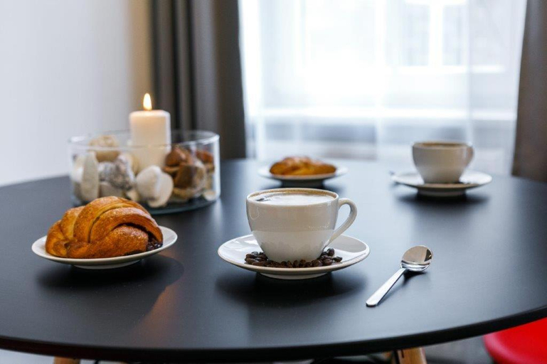Food & Drinks 4, Happy Apartments, Kraków City