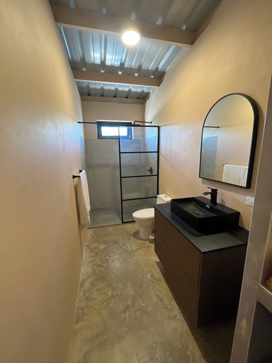 Bathroom 4, Aguadilla Surf Lodge