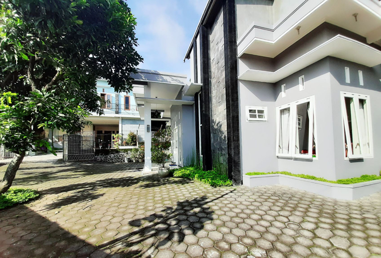 Exterior & Views 1, Villa Monesa Tretes (permanently closed), Pasuruan