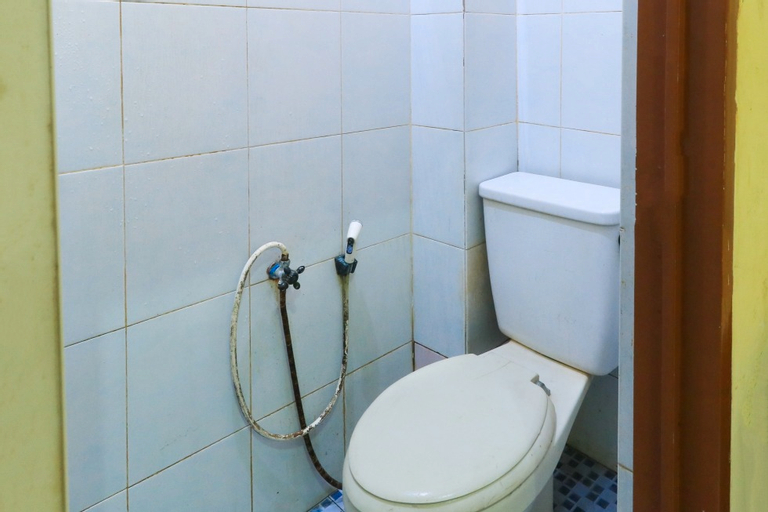 Bathroom 4