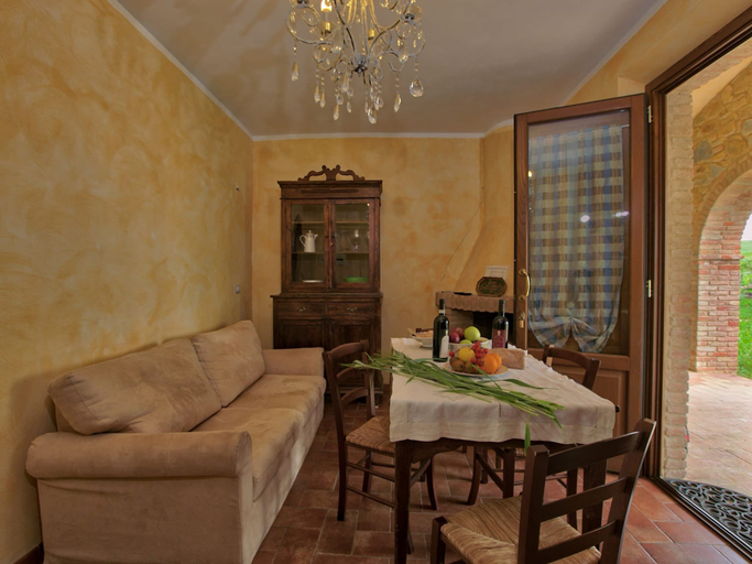 Others 5, Charming Tuscan Farmhouse, Grosseto