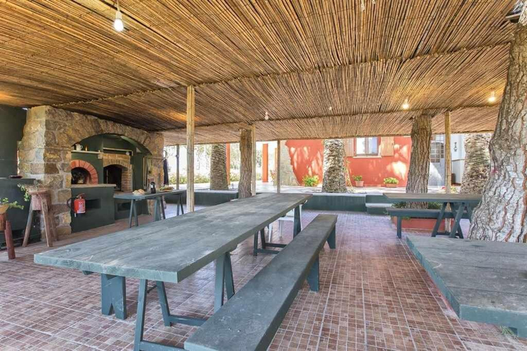 Food & Drinks 5, Villa Girasoli con piscina privata e SPA a 2km dalla spiaggia, Sassari