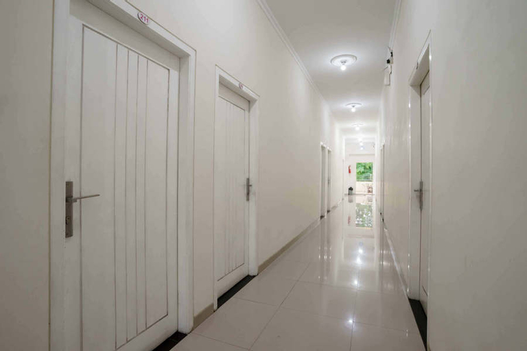 Others 3, RedDoorz Syariah @ Andalas Asri, Bandar Lampung
