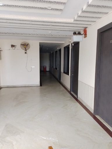 Others 4, Goroomgo Ganga Palace Mathura, Mathura