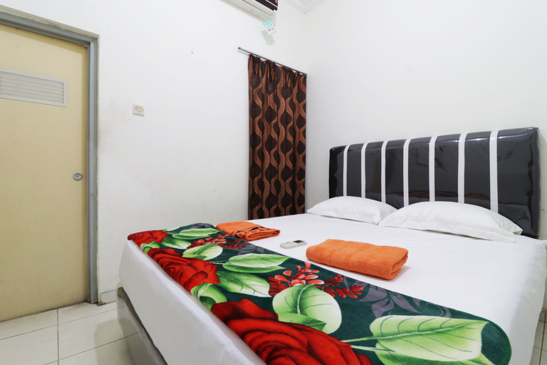Bedroom 2, Wisma Lamida 2 Syariah By Zuzu, Jakarta Timur