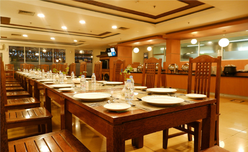 Food & Drinks 5, Sutan Raja Hotel Kolaka, Kolaka