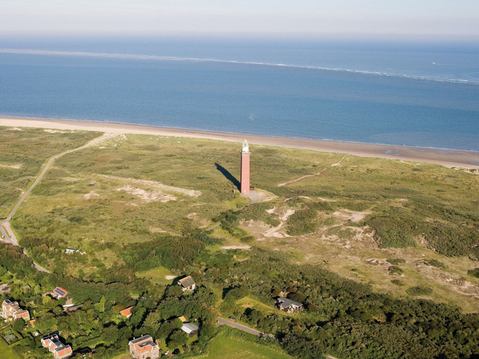View from property 3, Bright Coastal Chalet Stay, Hellevoetsluis