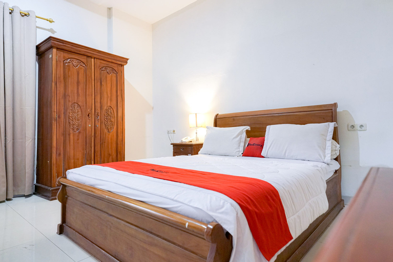 Bedroom 25
