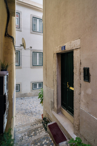 Exterior & Views 2, Beco Patacas Perfect Location To Explore Lisbon, Lisbon