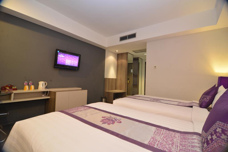 Bedroom 6