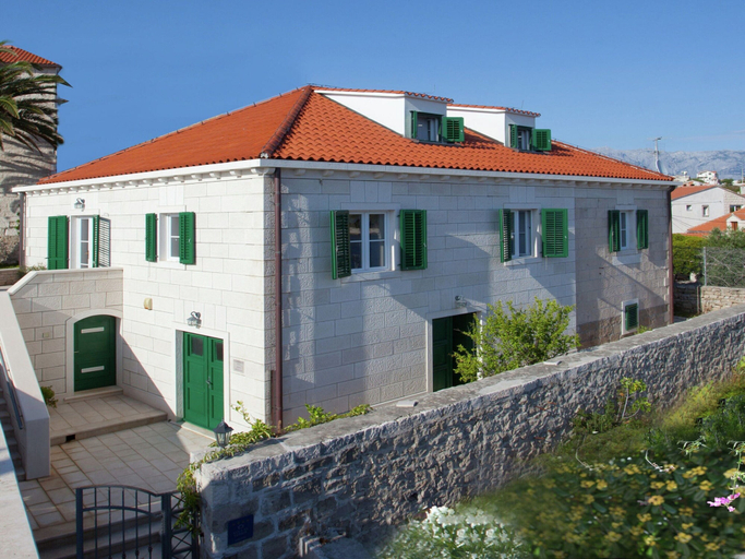 Exterior & Views 2, Villa in Selca With Pool Near Adriatic Sea, Selca