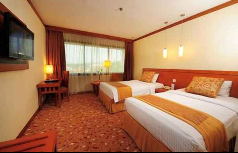 Bedroom 24
