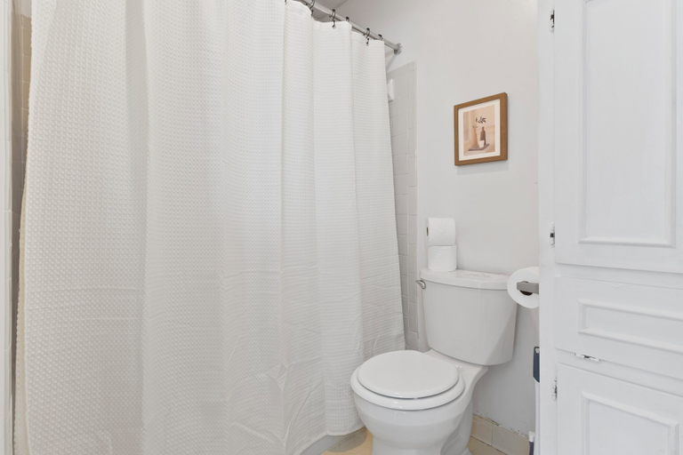 Bathroom 4, Large Fenced Yard Shamrock Stay, Montgomery