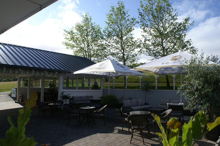 Others 4, Haus Schieferstein, Euskirchen