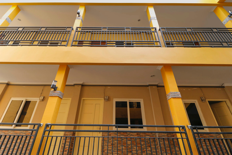 Others 5, RedDoorz Plus near Palembang Square Mall, Palembang