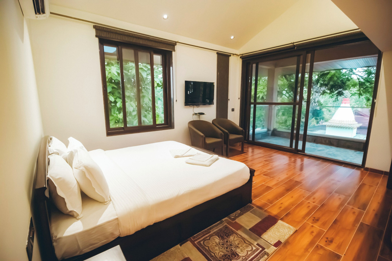 Bedroom 1, Red River Bungalow, Sonitpur