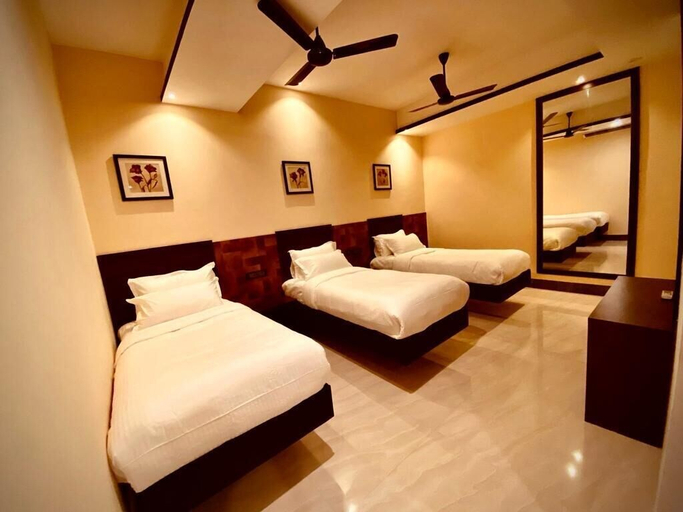 Bedroom 2, LA GRANDE SUITE & BANQUET HALL, Karaikal