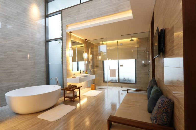 Bathroom 5, Quest Plus Conference Center Clark, Mabalacat