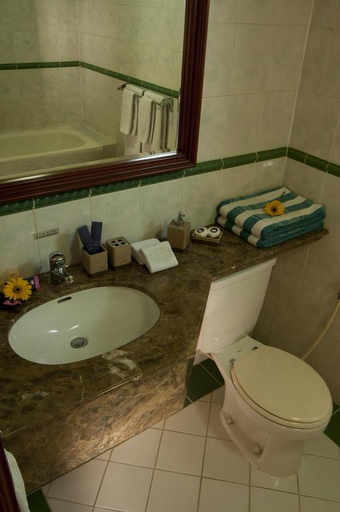 Bathroom 5, The Residences at Puri Casablanca, South Jakarta