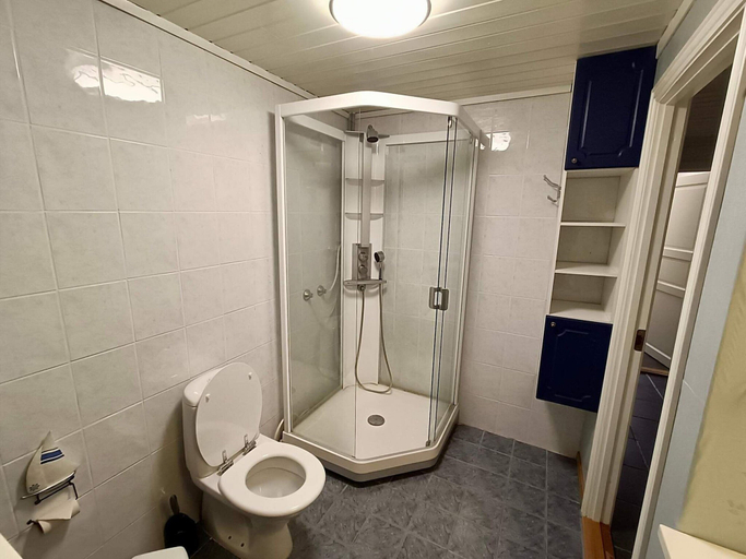 Bathroom 4, Seaside Fisherman s Haven-By Traum, Bømlo