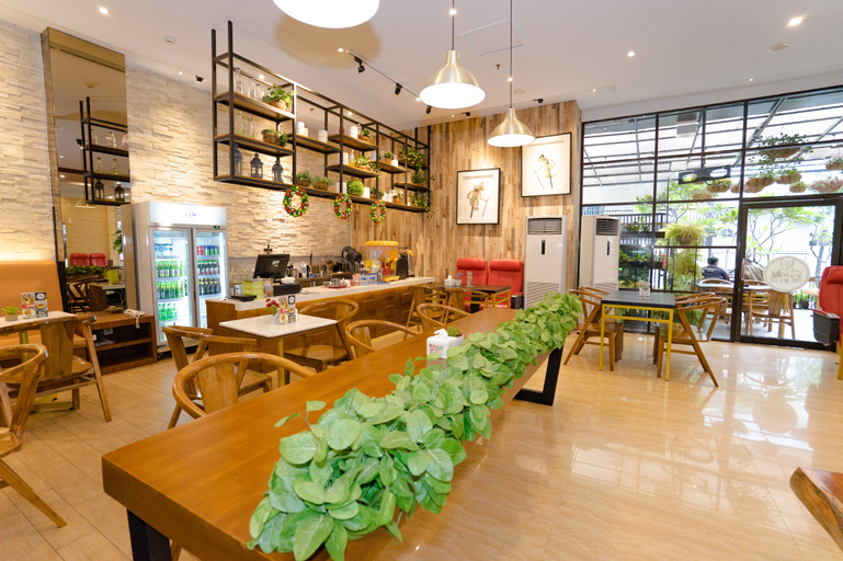 Food & Drinks 5, The Batik Hotel Medan, Medan