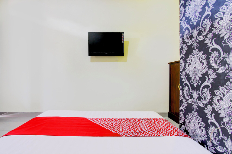 Bedroom 2, Hotel O Sleman Near Bandara Adi Sutjipto Formerly Joglo Sorogenen, Sleman