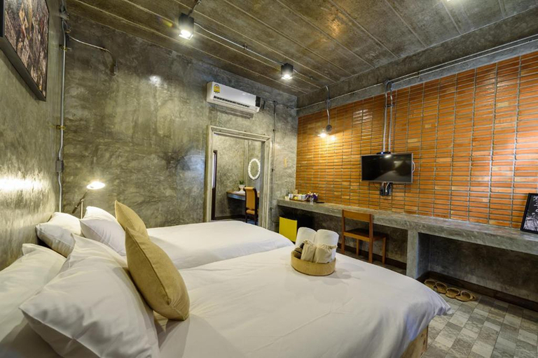 Bedroom 8