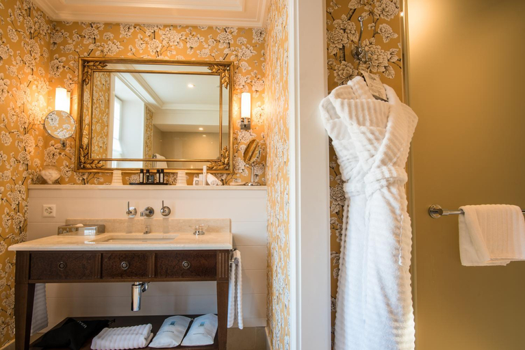 Bedroom 5, Grand Hotel du Lac - Relais & Ch��teaux, Pays-d'Enhaut