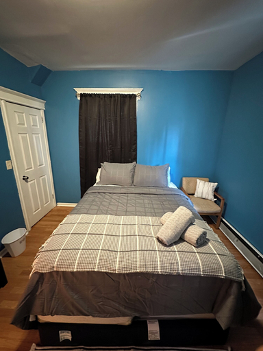 Bedroom 3, Fidelia Room G, Newark