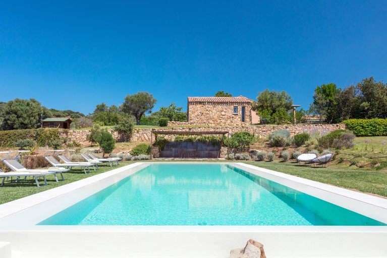 Sport & Beauty 2, Albero Capovolto, Olbia-Tempio