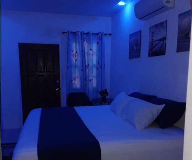 Bedroom 1, Wisroc Oasis, Linden