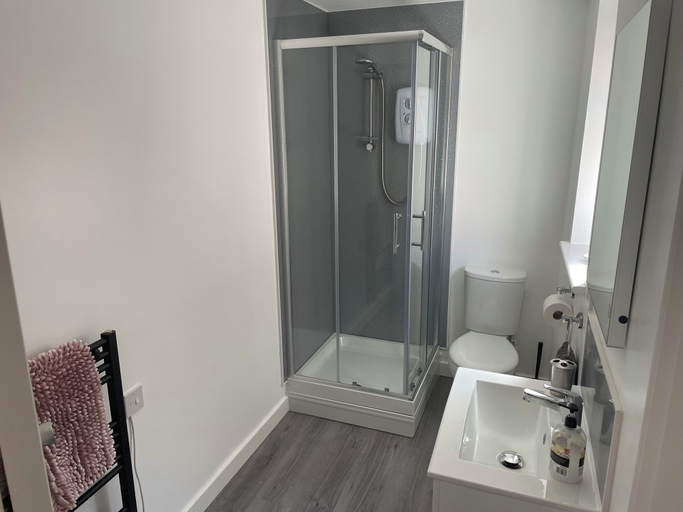 Bathroom 4, San Remo Apartments Blackpool, Blackpool