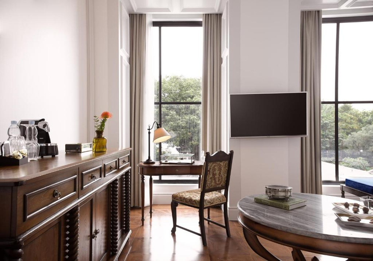 Dining Room 5