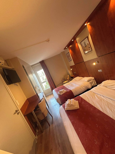 Bedroom 3, Hôtel Victoria, Marne