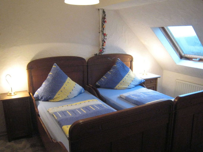 Bedroom 2, Cozy Morbach Getaway, Bernkastel-Wittlich