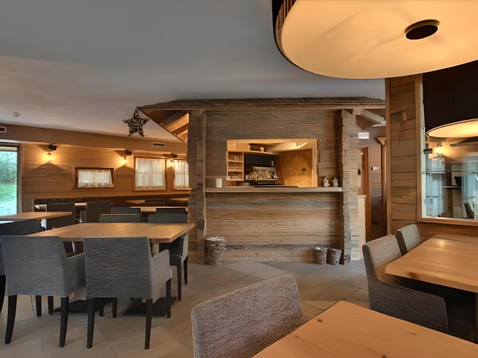 Food & Drinks 4, Hotel Bait de Angial, Sondrio