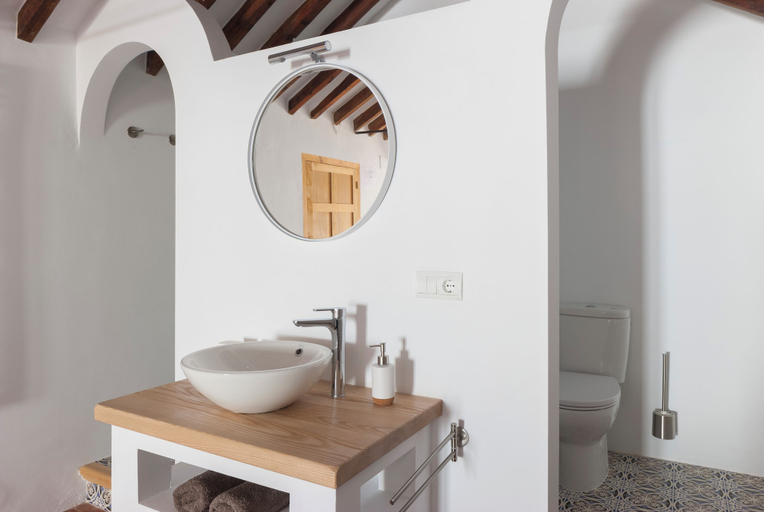 Bathroom 4, Al Campanario, Málaga