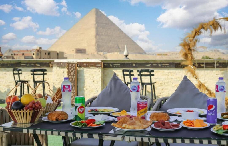 Food & Drinks 5, Platinum Pyramids Inn, Al-Ahram