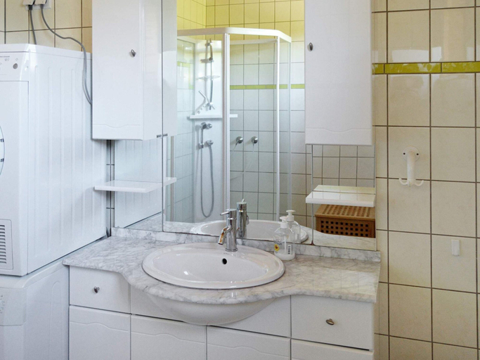 Bathroom 4, Holiday Home in EidsvÃ¥g, Nesset