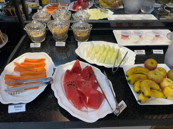 Food & Drinks 5, Hotel Avenida Plaza, Querência