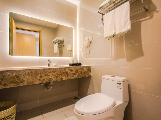 Bathroom, GreenTree Inn Hotel (Jiaxing seven star xiangjiadang), Jiaxing